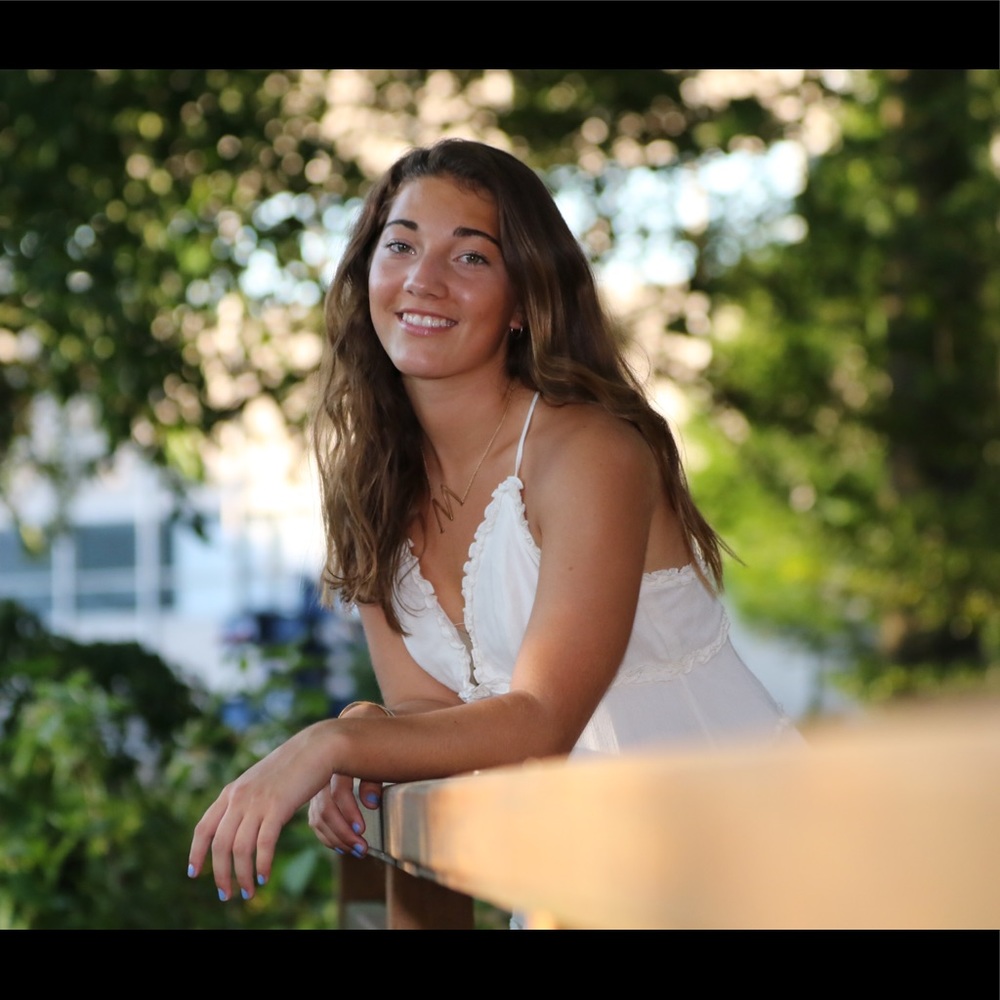 Meet your Posher, Maddie